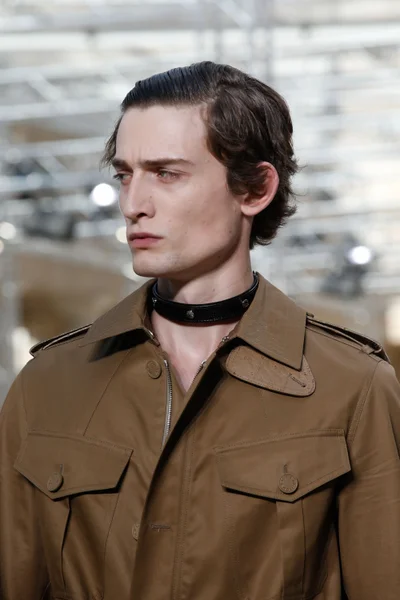 Look 79